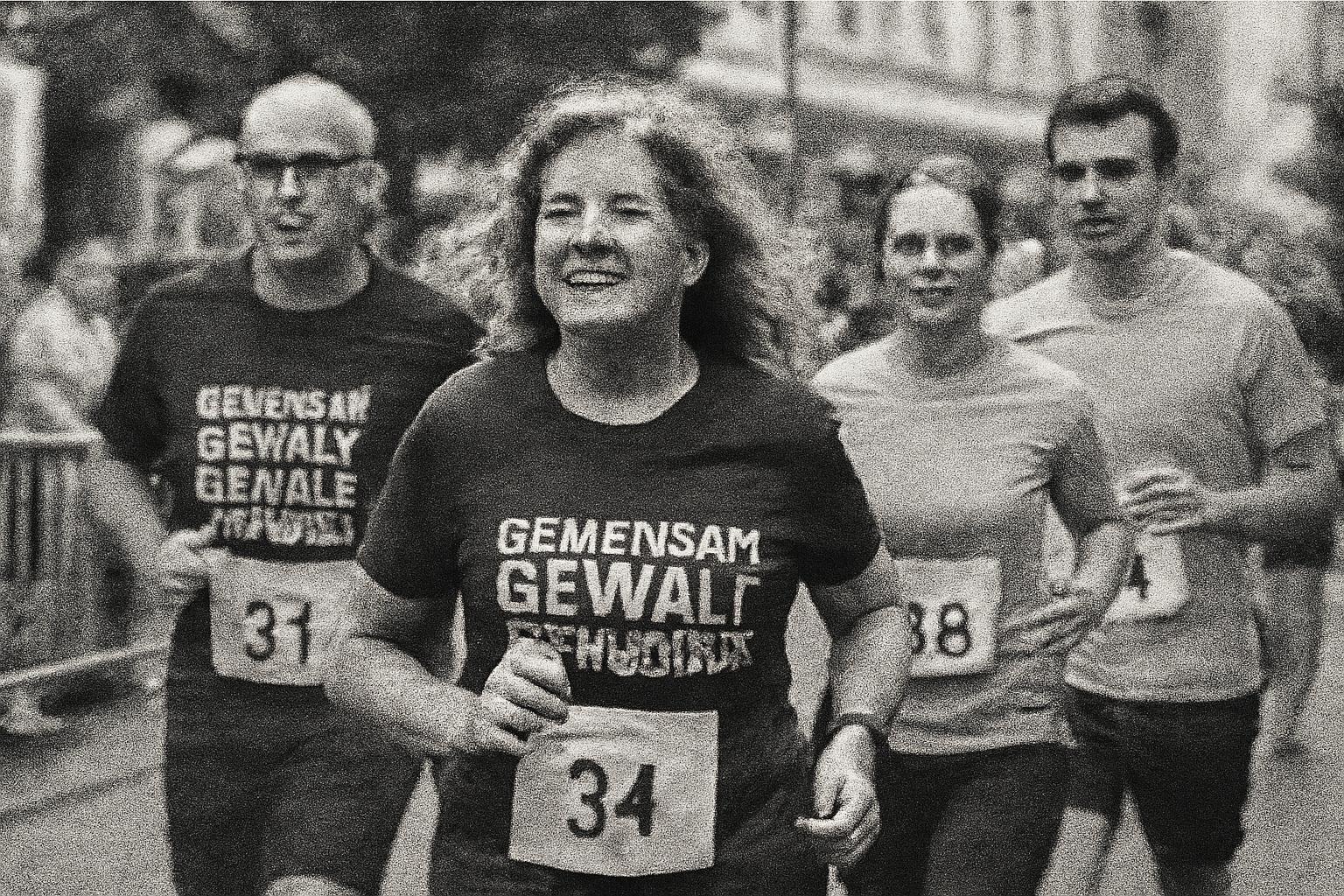 Hanauer Stadtlauf sammelt Spenden für Frauenhäuser – Gegen Gewalt an Frauen, Maintaler Verwaltung und Bürgermeisterin Monika Böttcher engagieren sich 🏃‍♀️💜🤝